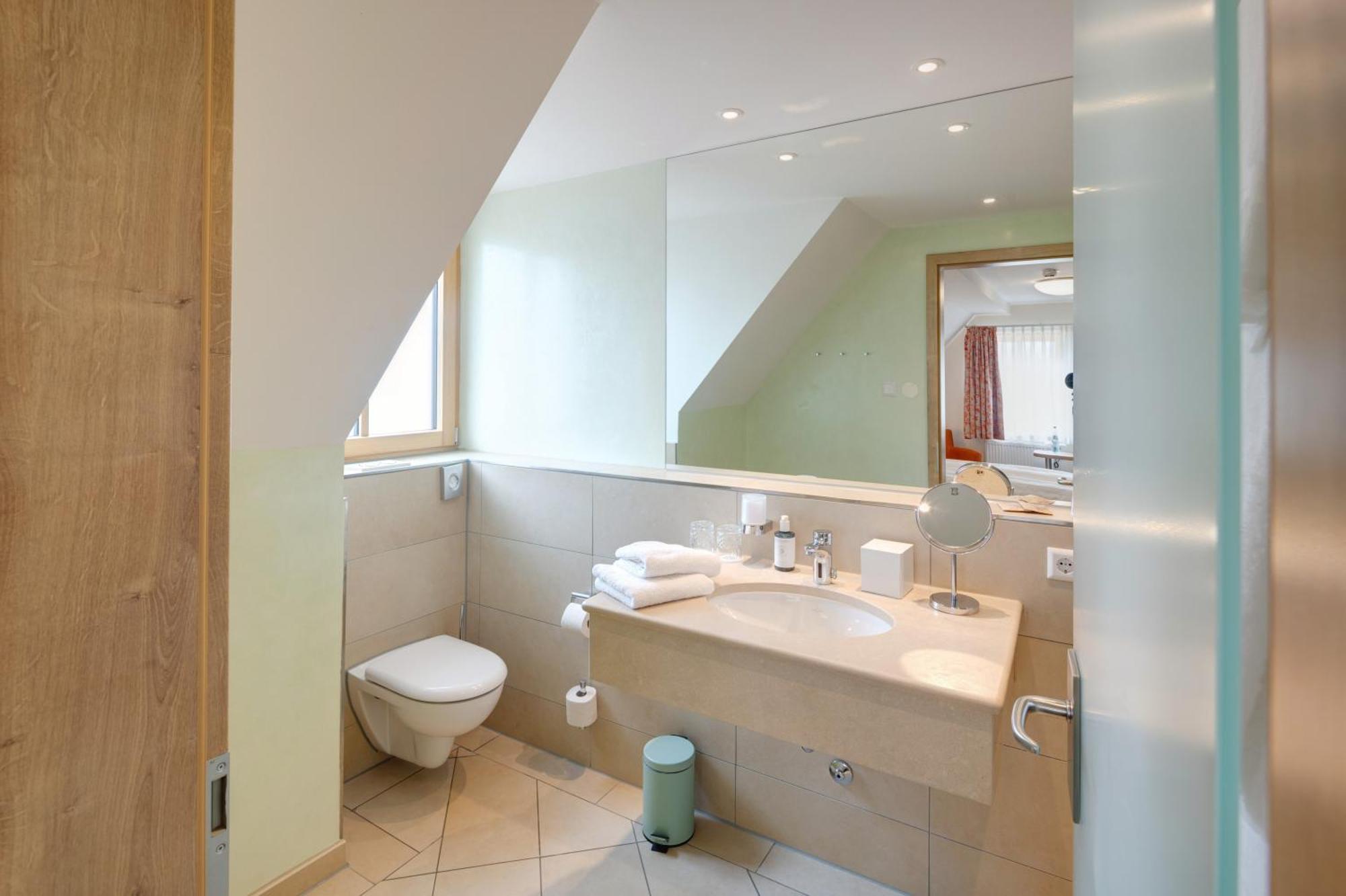 Landhotel Steigenhaus Untermunkheim 外观 照片