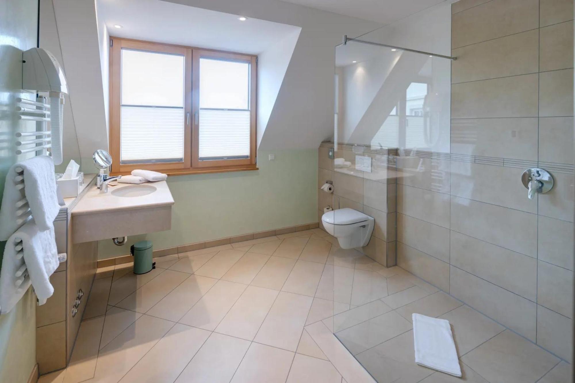 Landhotel Steigenhaus Untermunkheim 外观 照片